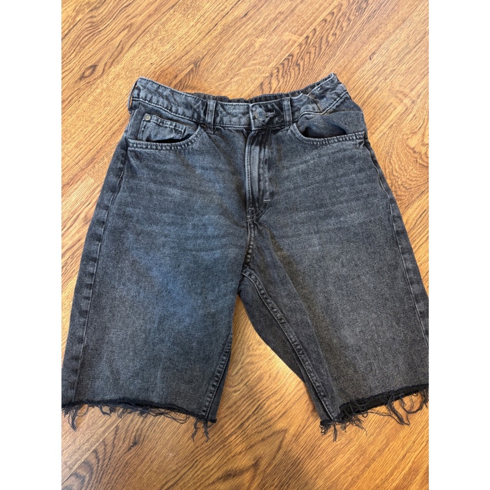 HM Kids Loose Fit Denim Jorts Washed Black Frayed Hem Size 12-13Y 16